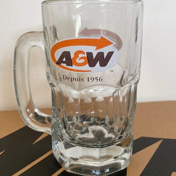 Vintage A&W Mug - Picture 3 of 6